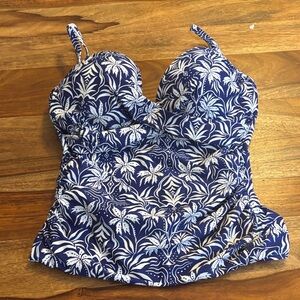 Soma Navy Blue and White Floral Tankini Top